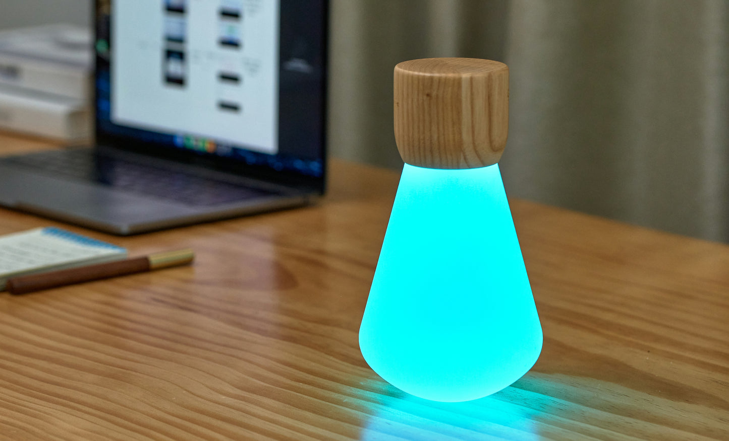 Gingko Design - Large Pentagon desk bulb