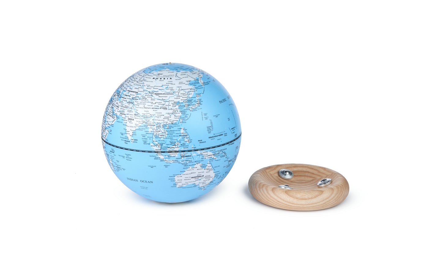 Gingko Design - AtlasGlobe Lamp - Leuchtglobus